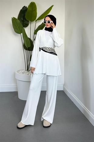 Tera Pliseli Hırka Takım Beyaz