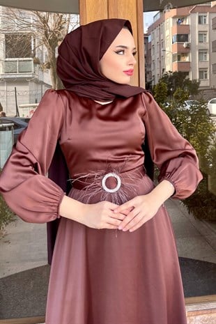 Tüy Taşlı Saten Abiye Kahverengi