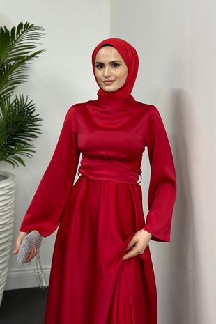 Valeria Kuşaklı Saten Abiye Kırmızı