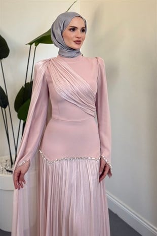 Valeska Yandan Pelerinli  Abiye Pudra