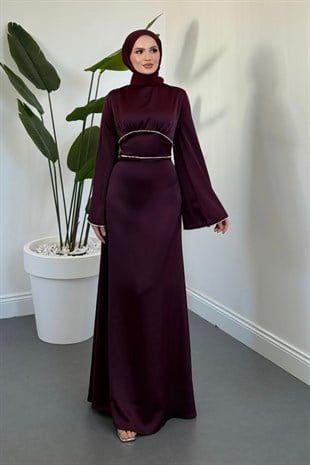 Vlasi Kolu Ve Beli Baget Taşlı Saten Abiye Mürdüm