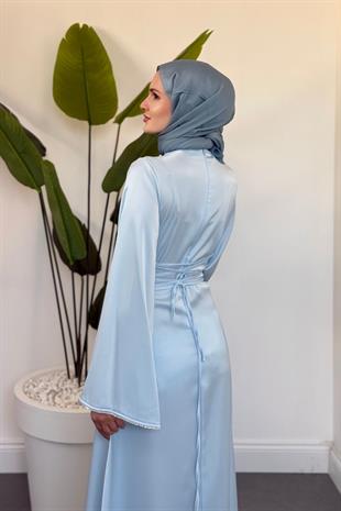 Vlasi Kolu Ve Beli Baget Taşlı Saten Abiye Bebe Mavisi