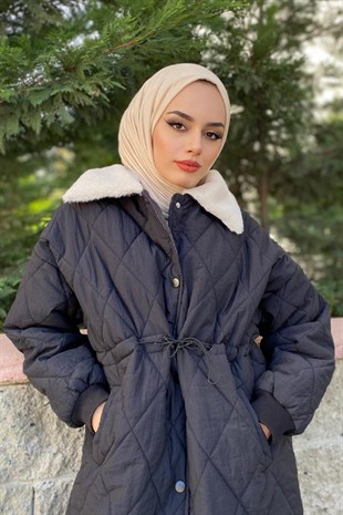 Yakası Kürklü Kapütone Mont Siyah