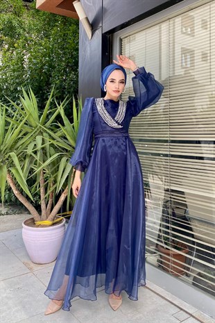 Yakası Taş İşlemeli Organze Abiye Lacivert