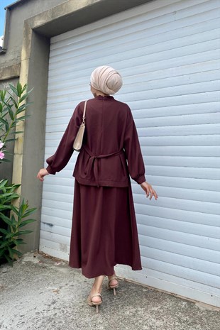 Yandan Bağlamalı Etekli Takım Kahverengi