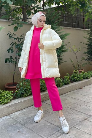 Yandan Cepli Şişme Mont Beyaz