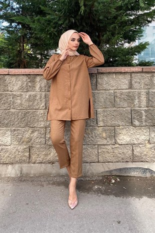 Yandan Yırtmaclı Pantolonlu Takım SütlüKahve