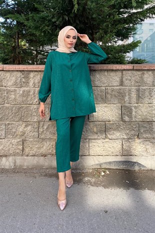 Yandan Yırtmaclı Pantolonlu Takım Zümrüt