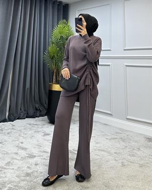 Yanı Büzgülü Triko Takım Mürdüm