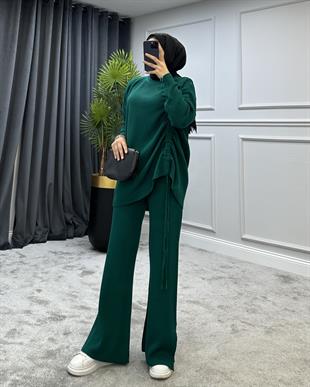 Yanı Büzgülü Triko Takım Zümrüt