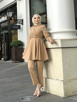 Zincir Kemerli Drapeli Takım SütlüKahve