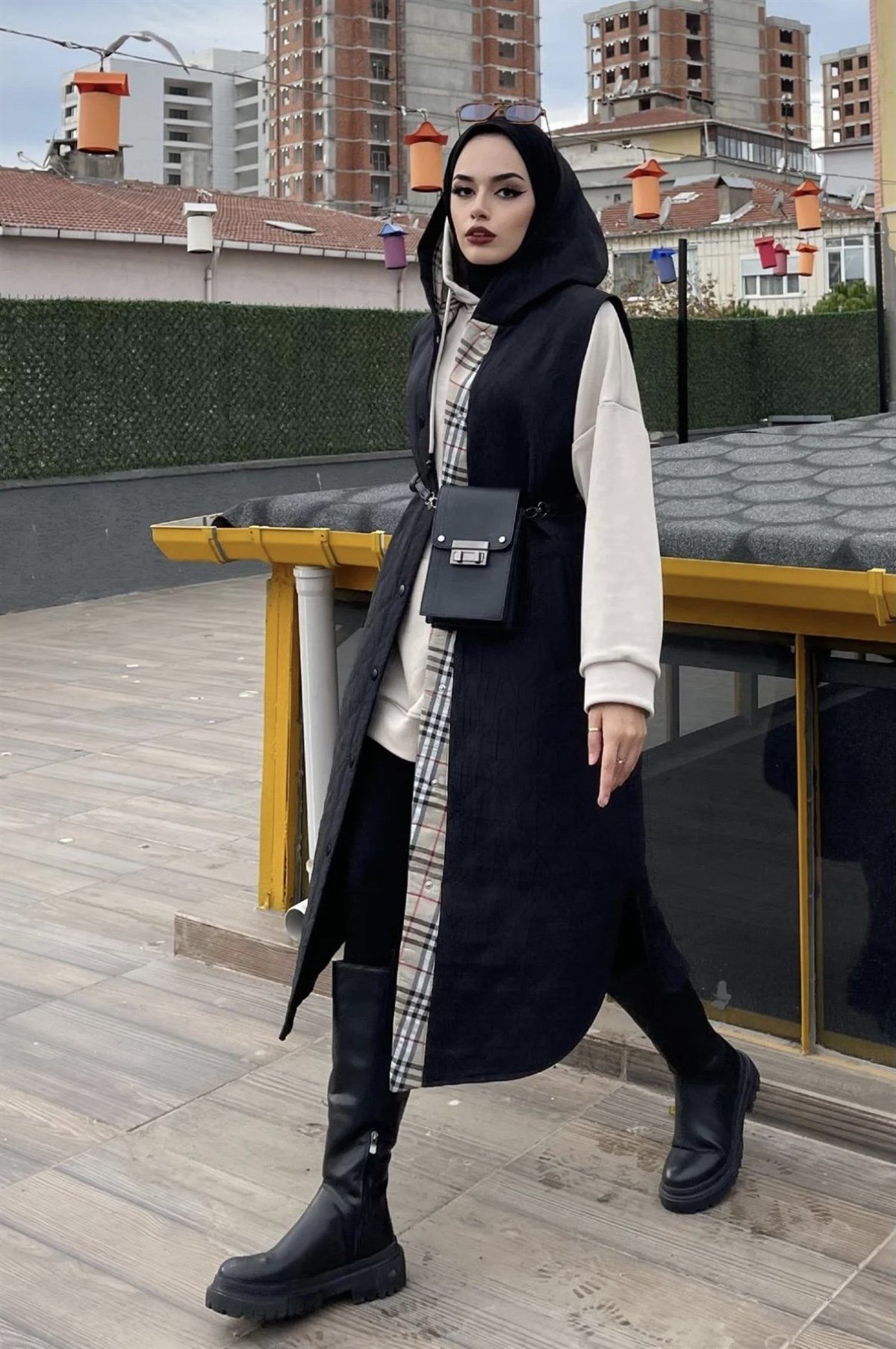 Kapitone Yelek Siyah
