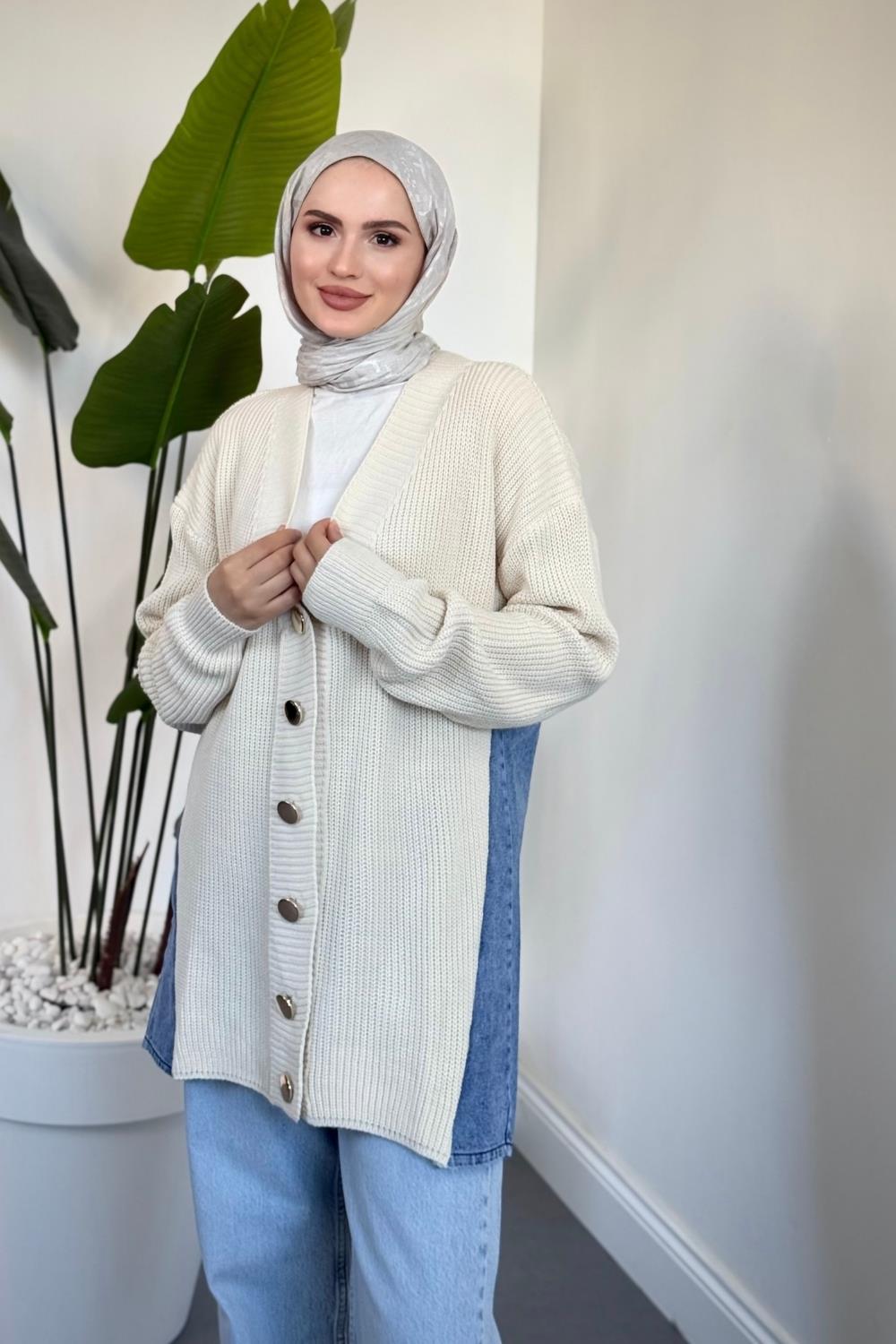Ritim Yan Arka Kotlu Hırka Krem