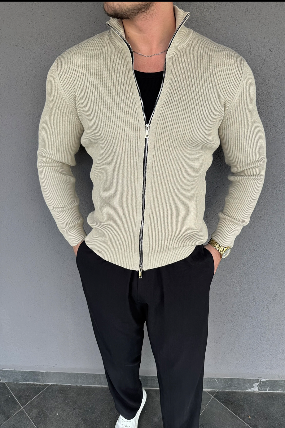 BEJ DİK YAKA FERMUARLI BASİC HIRKA