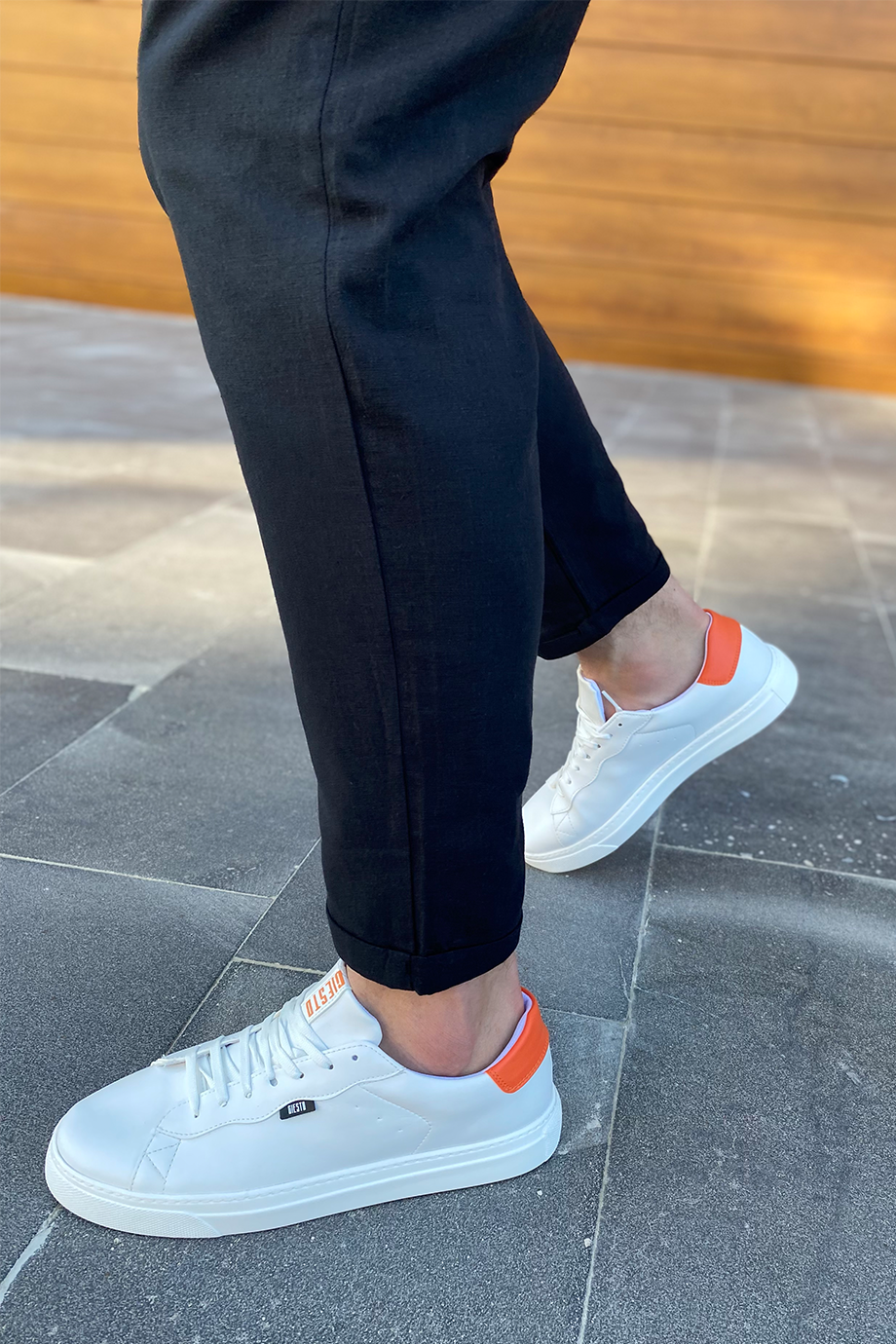 BEYAZ-TURUNCU DERİ BASİC AYAKKABI