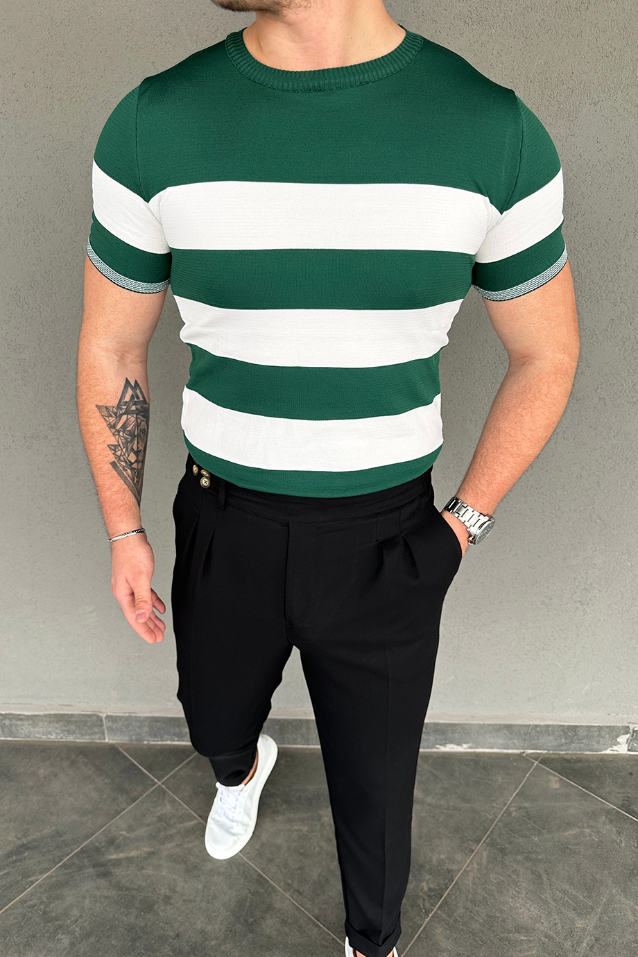 YEŞİL-BEYAZ BEL VE KOL DETAYLI ÇİZGİLİ TRİKO