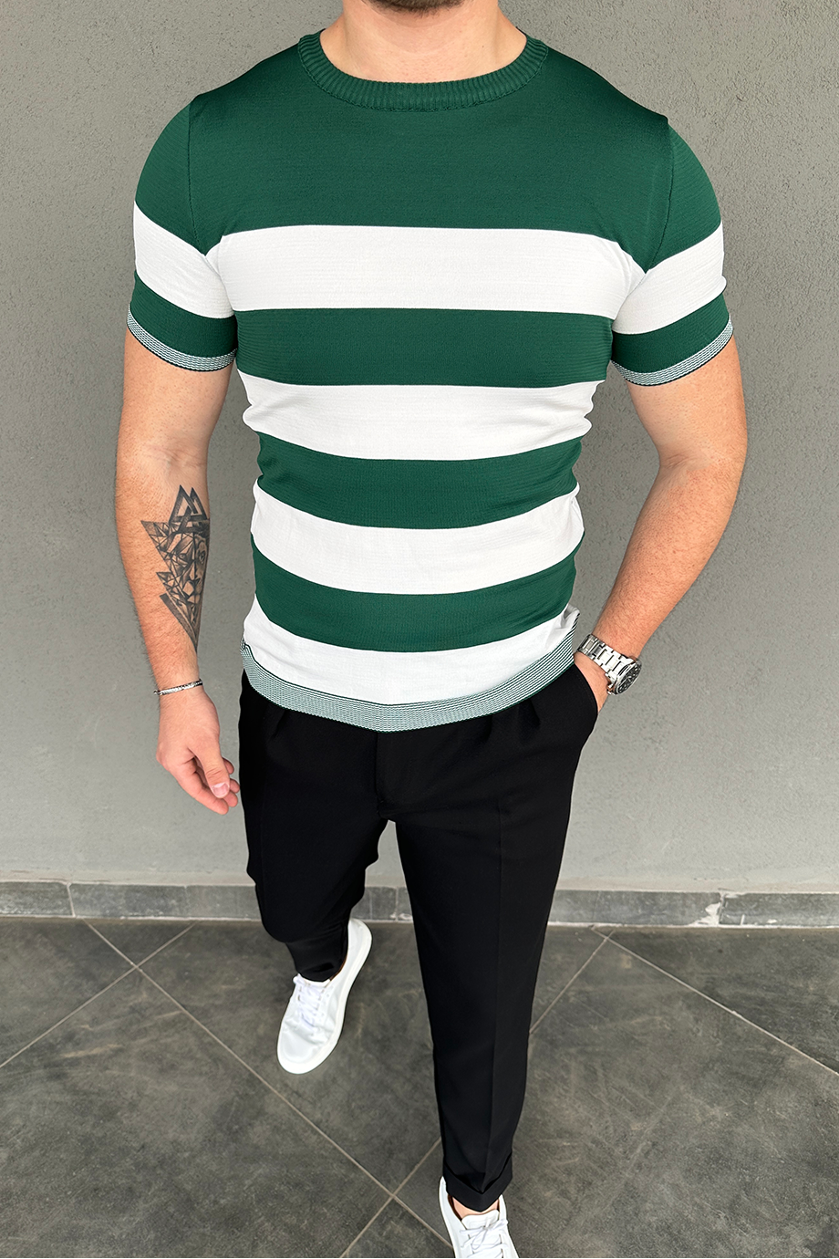 YEŞİL-BEYAZ BEL VE KOL DETAYLI ÇİZGİLİ TRİKO