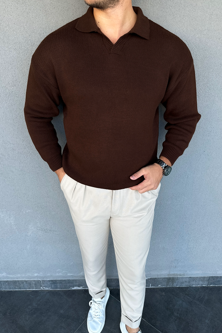 ACI KAHVE ÖZEL TASARIM AÇIK YAKA TRİKO ÖRME KAZAK