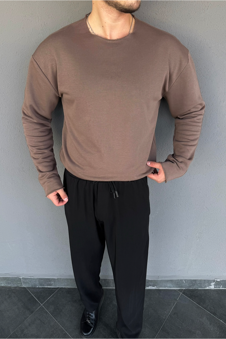 BEJ GENİŞ YAKA OVERSİZE KAZAK