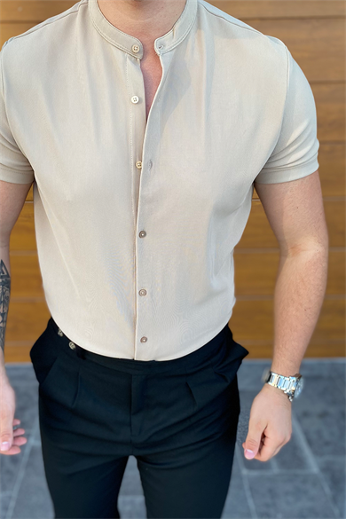 BEJ HAKİM YAKA KISA KOLLU GÖMLEK