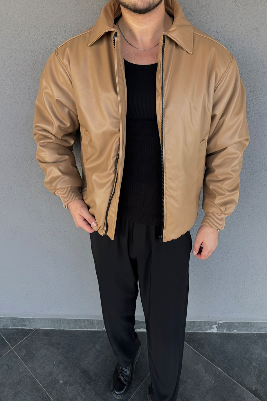 BEJ İÇİ FULL DOLUM ELYAFLI ŞİŞME İNDİRİMLİ DERİ MONT