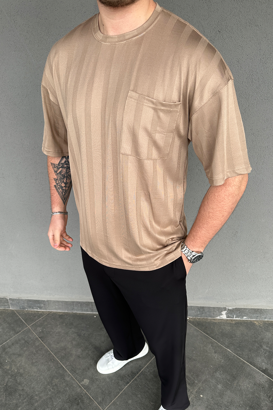BEJ JAKARLI OVERSIZE T-SHIRT