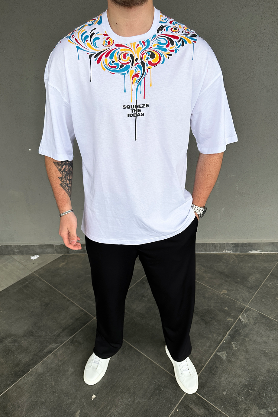 BEYAZ BASKILI OVERSIZE T-SHİRT
