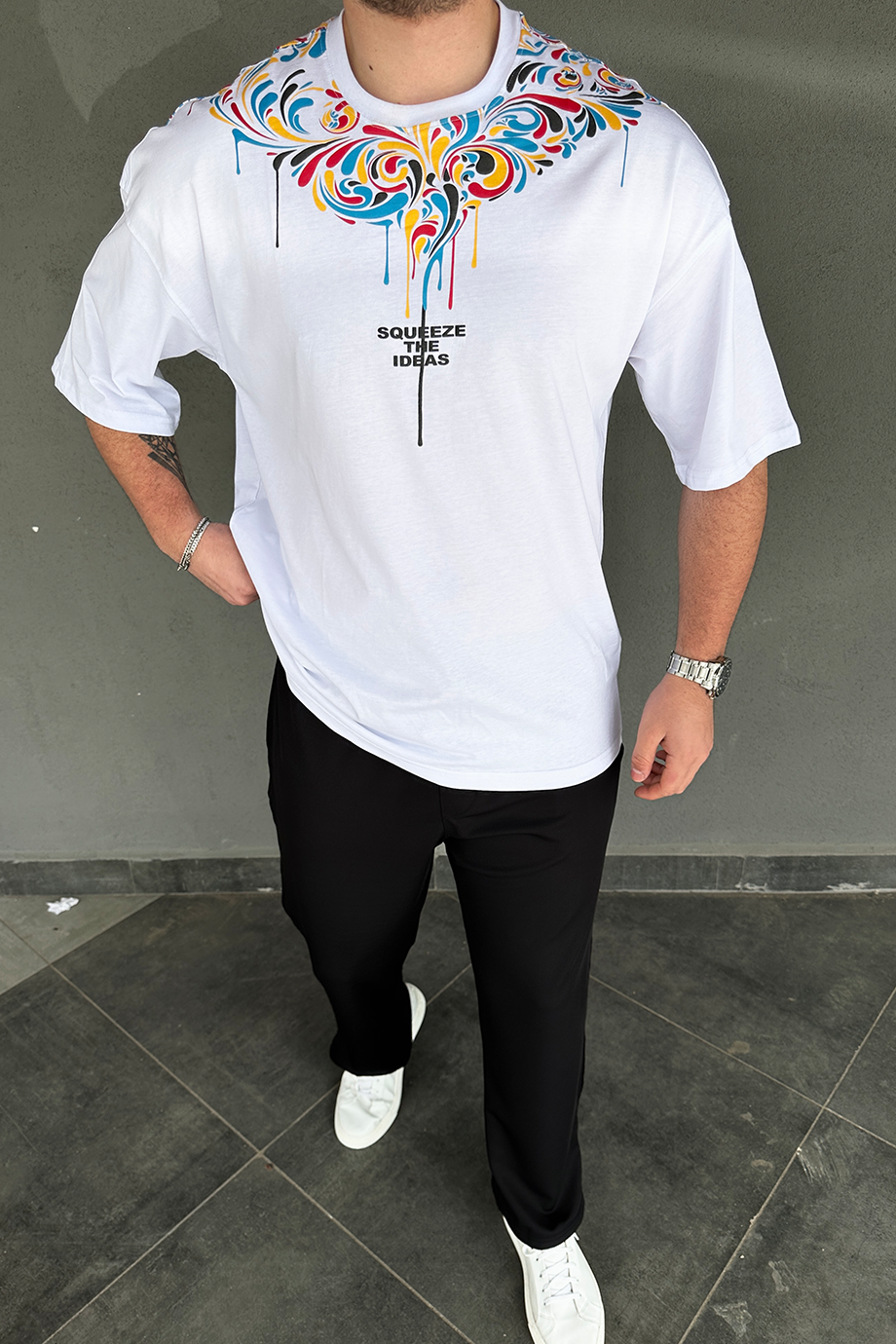 BEYAZ BASKILI OVERSIZE T-SHİRT