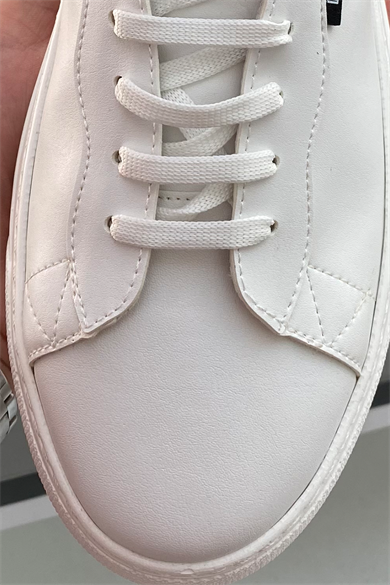 BEYAZ DERİ BASİC AYAKKABI