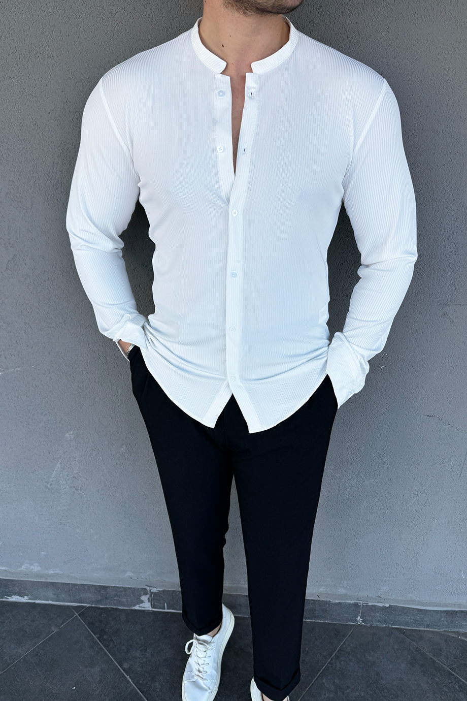 BEYAZ HAKİM YAKA FİTİLLİ GÖMLEK