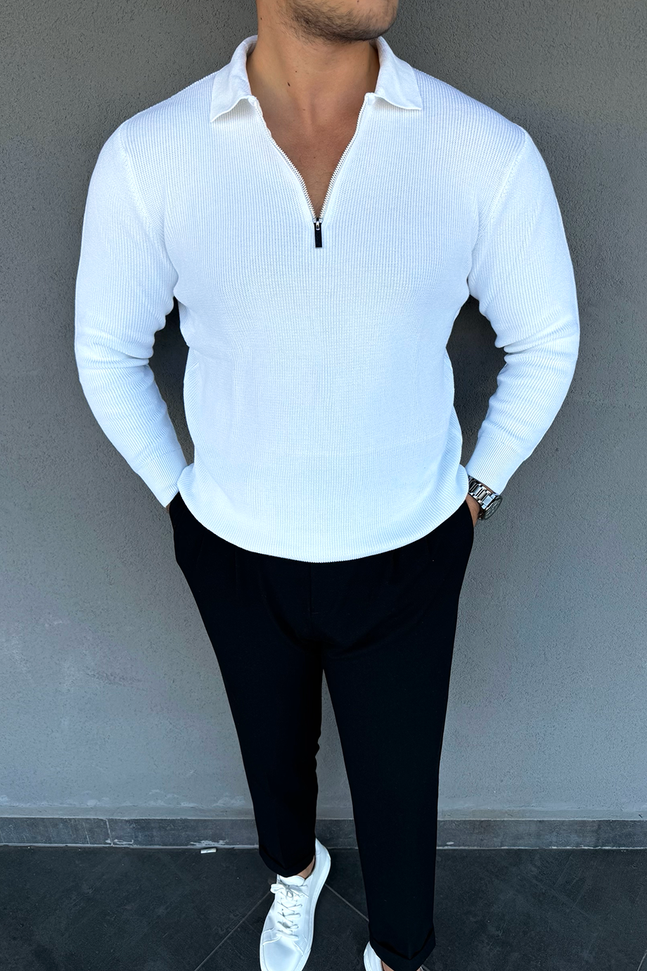 BEYAZ İNCE ÖRME FERMUARLI İNDİRİMLİ KAZAK