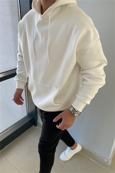 BEYAZ OVERSIZE BASIC SWEATSHİRT