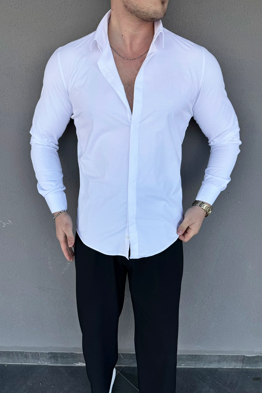 BEYAZ SLİM-FİT GİZLİ PAT GÖMLEK