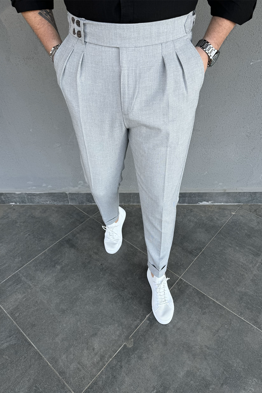 GRİ 4 DÜĞME DETAYLI İTALYAN KESİM PANTALON
