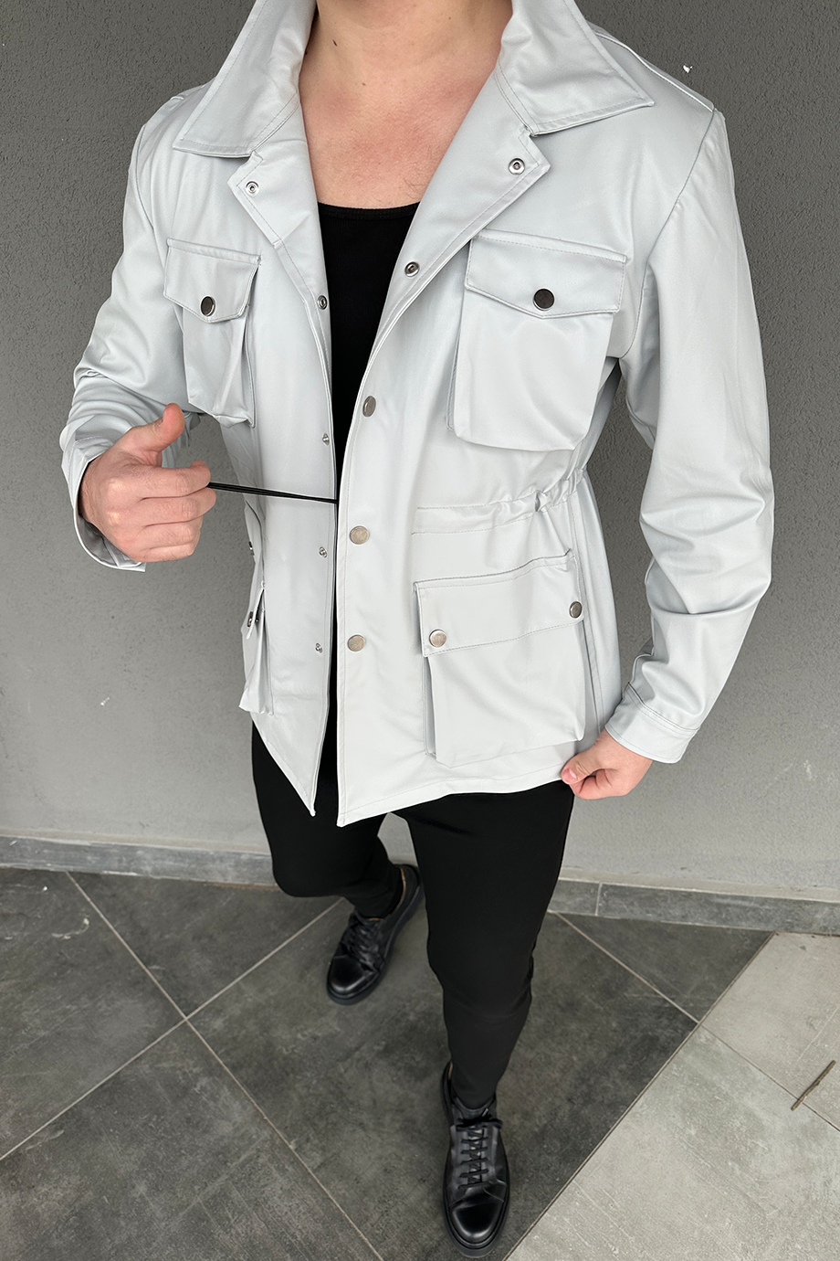 GRİ KÖRÜKLÜ DERİ CEKET