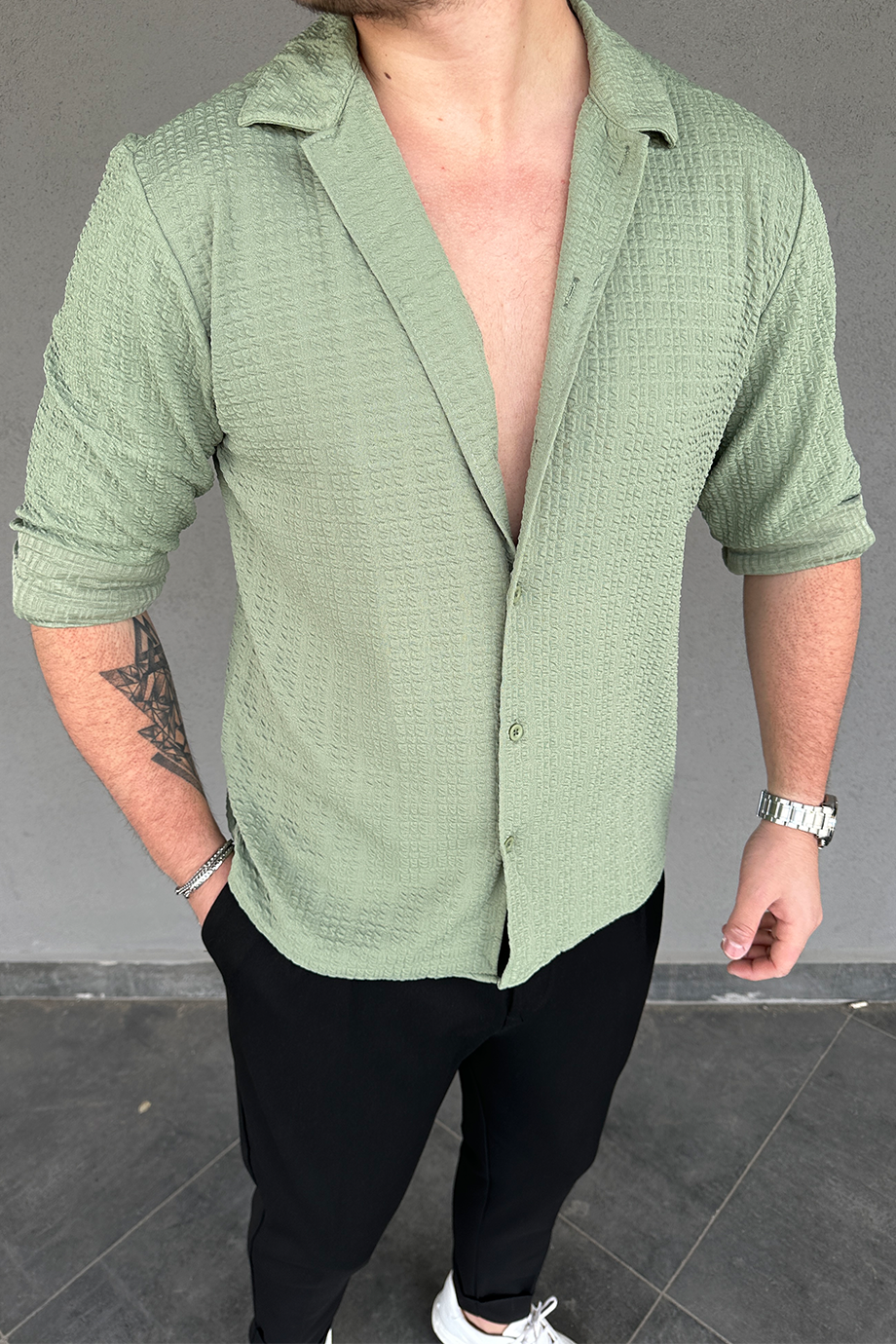 HAKİ DESENLİ GÖMLEK