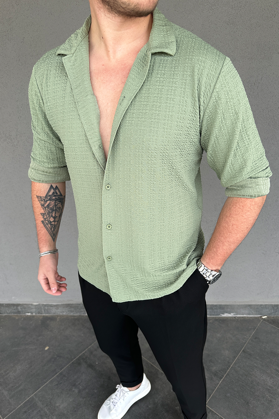 HAKİ DESENLİ GÖMLEK