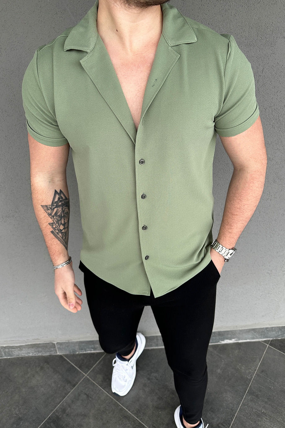 HAKİ KISA KOLLU GÖMLEK