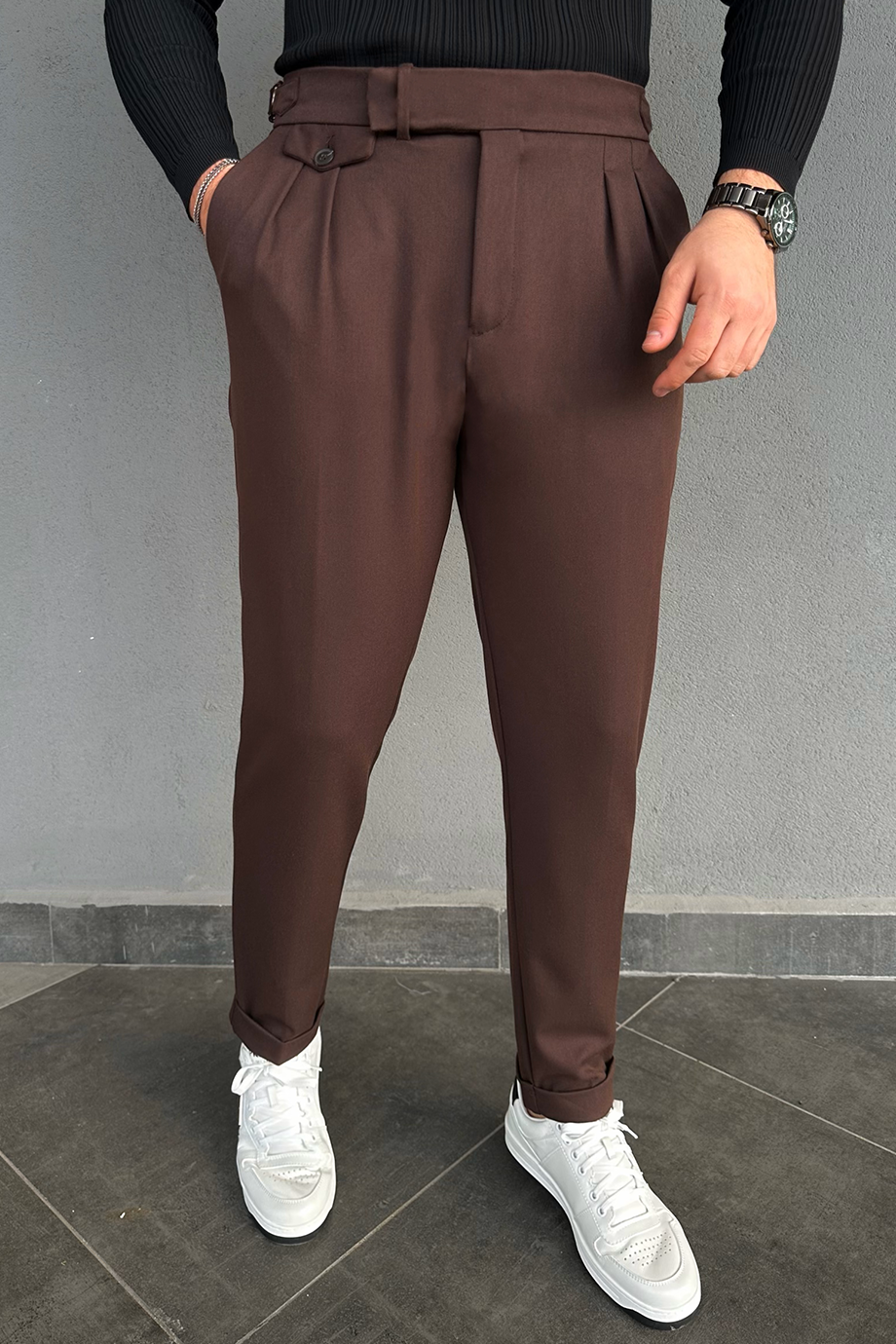 İTALYAN KESİM TOKA DETAYLI ACI KAHVE PANTALON