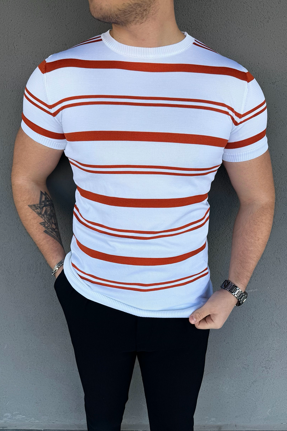 KİREMİT-BEYAZ ÇİZGİLİ TRİKO T-SHİRT