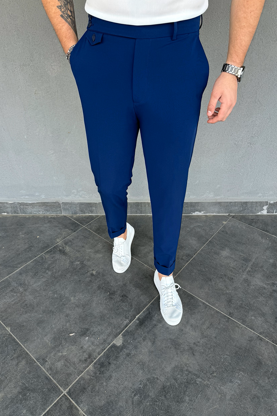 LACİVERT DÜĞME VE CEPÇİK DETAYLI İTALYAN KESİM PANTALON