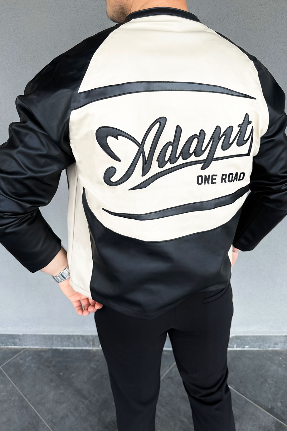 ÖZEL TASARIM HAKİM YAKA DERİ CEKET