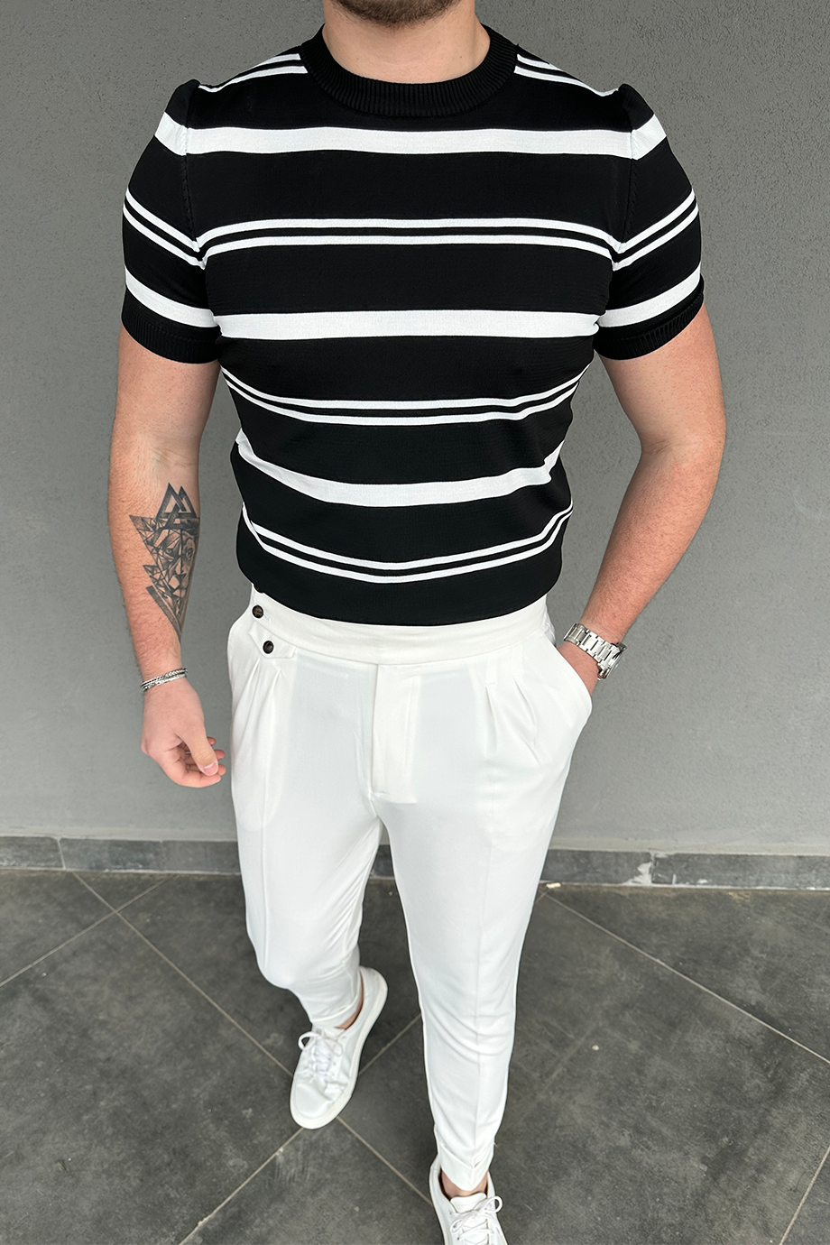 SİYAH BEYAZ ÇİZGİLİ TRİKO