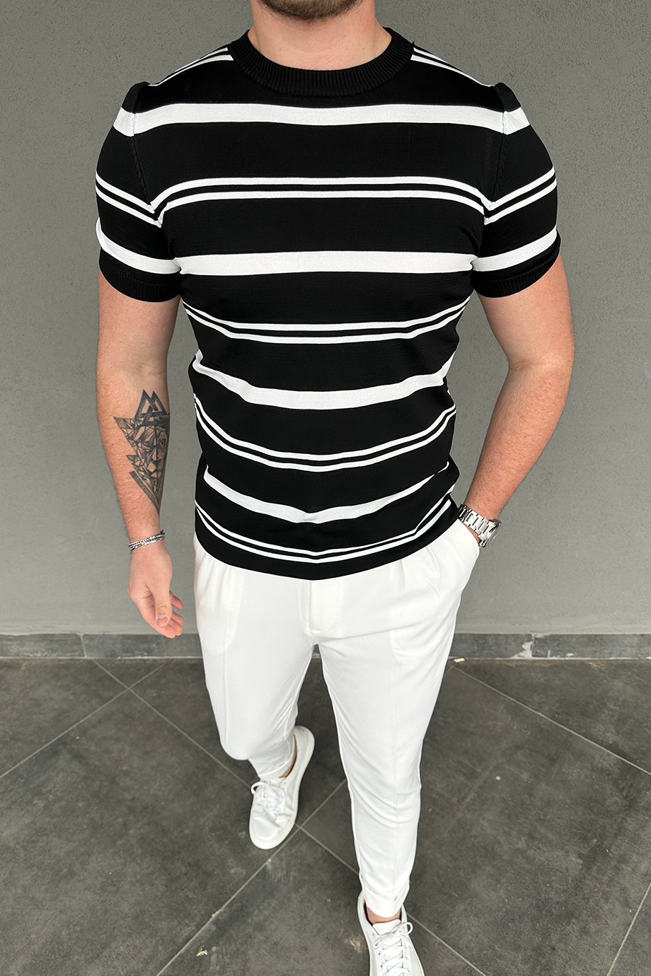 SİYAH BEYAZ ÇİZGİLİ TRİKO