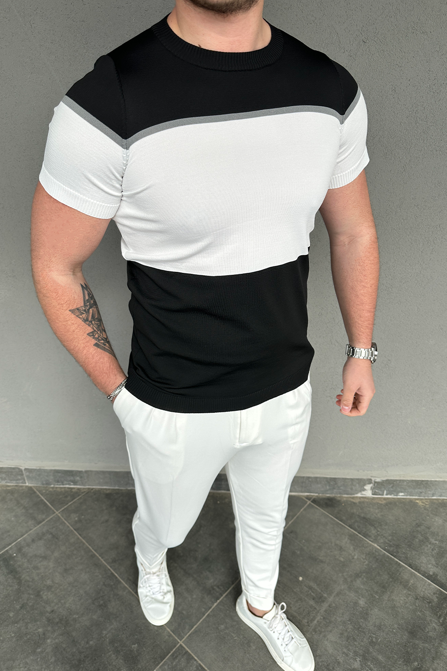 SİYAH ÇİZGİLİ TRİKO