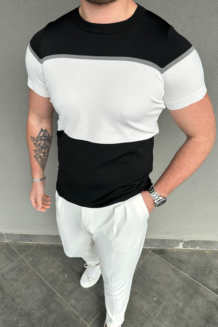 SİYAH ÇİZGİLİ TRİKO