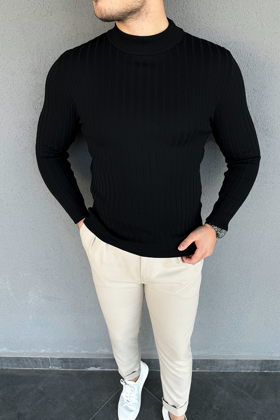 SİYAH FİTİLLİ BALIKÇI YAKA KAZAK