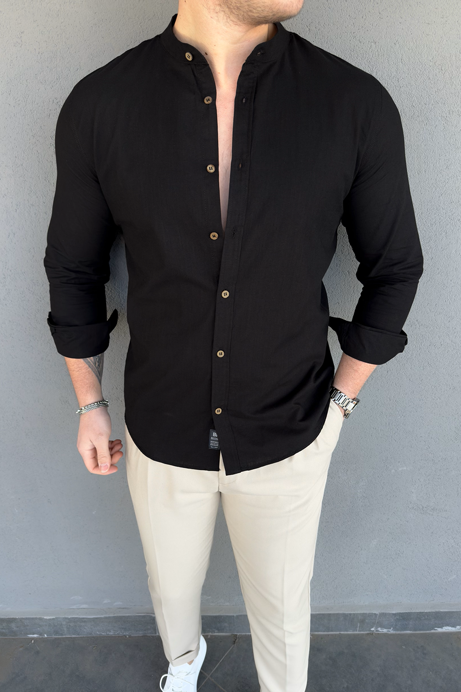 SİYAH HAKİM YAKA KETEN KARIŞIMLI GÖMLEK