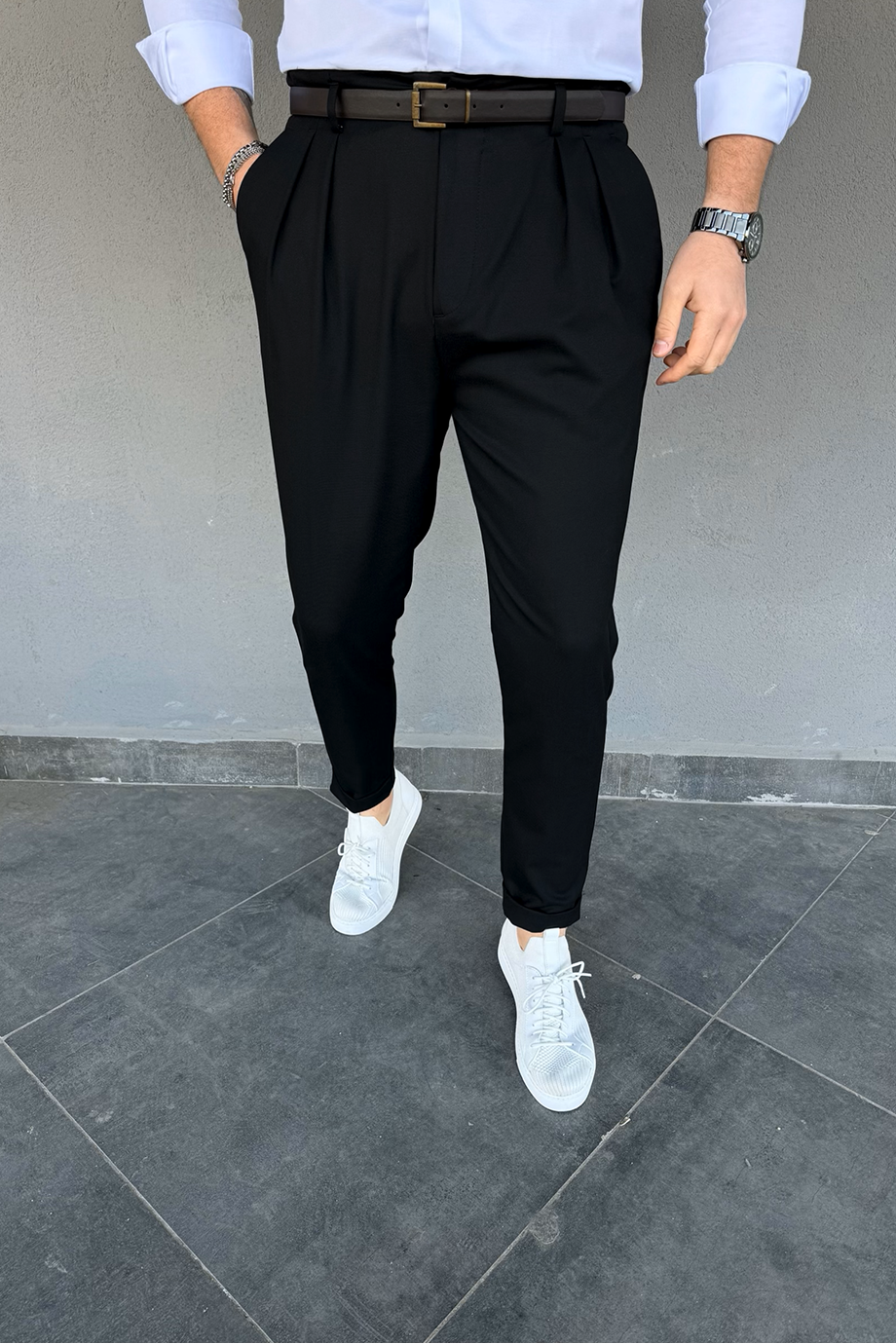 SİYAH İTALYAN KESİM KEMERLİ PANTALON