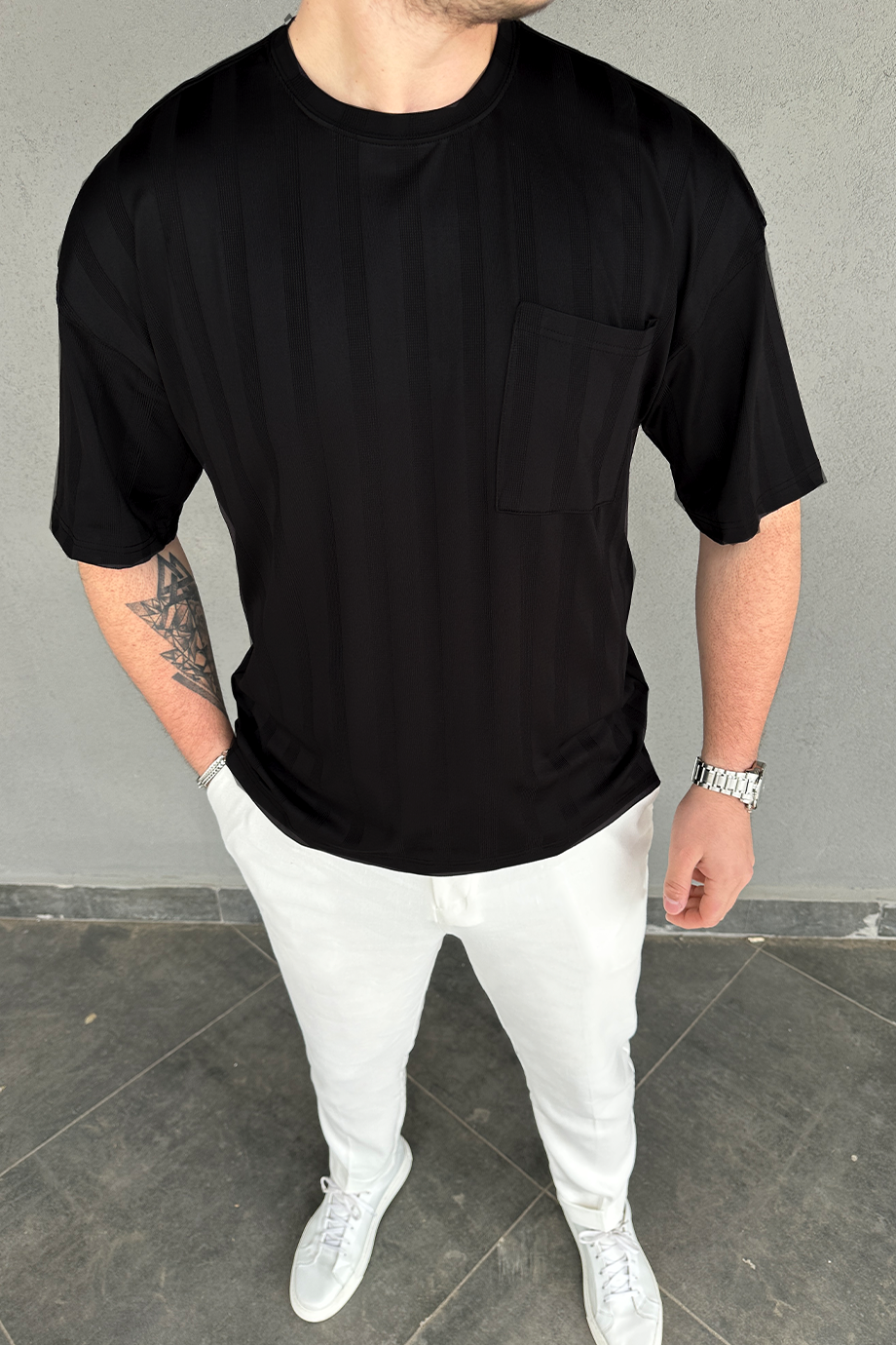 SİYAH JAKARLI OVERSIZE T-SHIRT